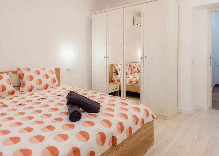 Central Downtown Unirii Apartment