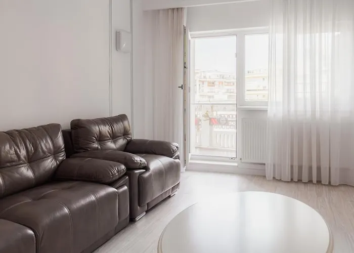 Central Downtown Unirii Apartment
